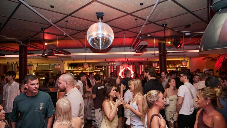 Waterside fireworks at Felons Manly Waterside fireworks at Felons Manly