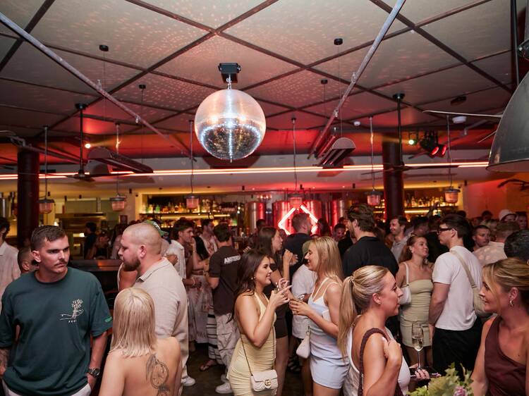 Waterside fireworks at Felons Manly Waterside fireworks at Felons Manly