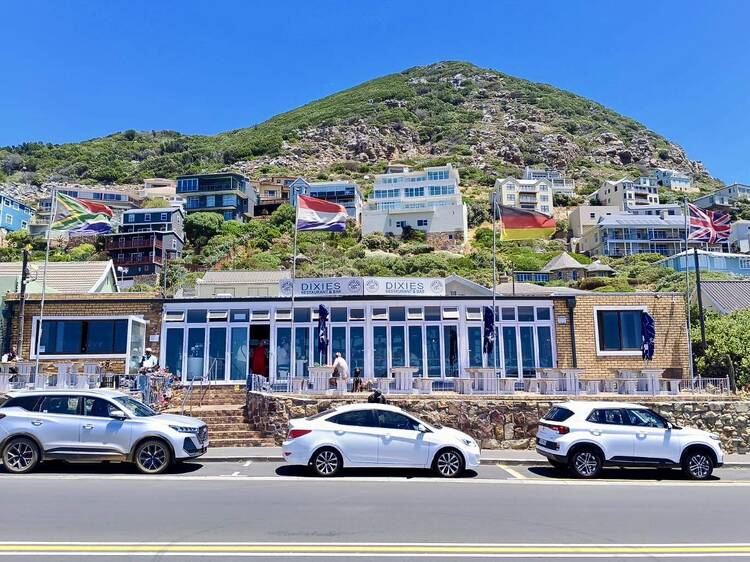 Dixies Restaurant and Bar