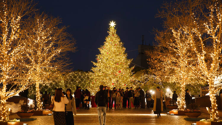 Christmas Tree at Yebisu Garden Place