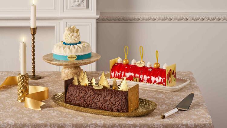 Trio of log cakes, Intercontinental Singapore Trio of log cakes, Intercontinental Singapore