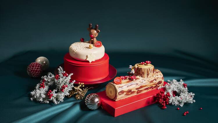 Chestnut Vanilla Rum Cake, Raffles Singapore Chestnut Vanilla Rum Cake, Raffles Singapore