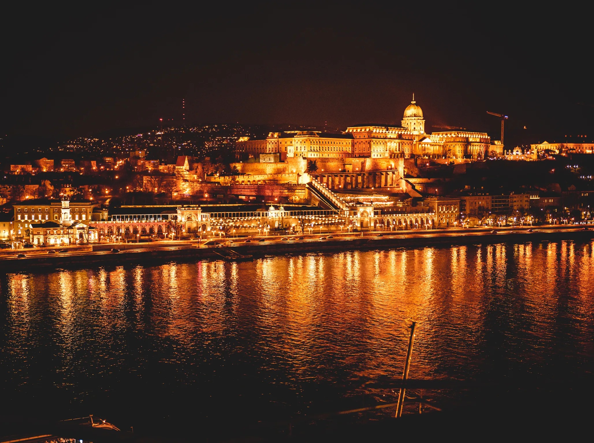 Be Massive Várkert Bazár Budai vár