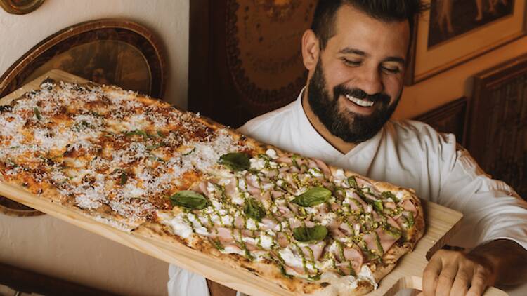 Circolo Popolare Barcelona, Danielle Tasso y una pizza al metro 