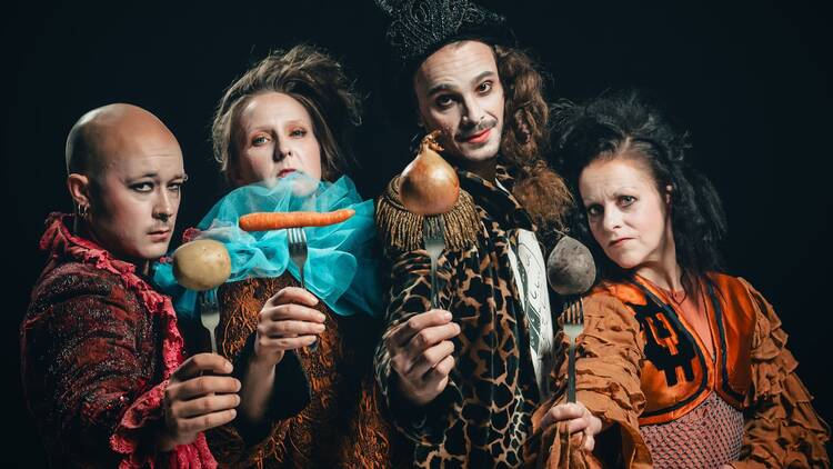 Koe ruokateatteri, joka kertoo turkulaisten erikoisuuksien taustat Koe ruokateatteri, joka kertoo turkulaisten erikoisuuksien taustat