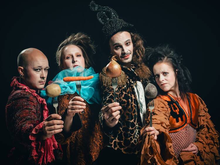 Koe ruokateatteri, joka kertoo turkulaisten erikoisuuksien taustat Koe ruokateatteri, joka kertoo turkulaisten erikoisuuksien taustat