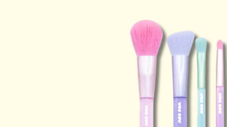 Conjunto de pincéis na Primor