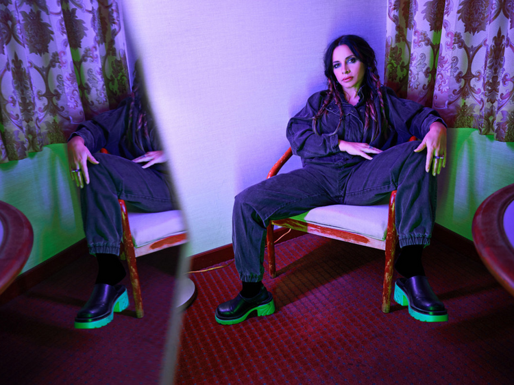 Ceci Bastida, de Tijuana No! a una faceta más electrónica