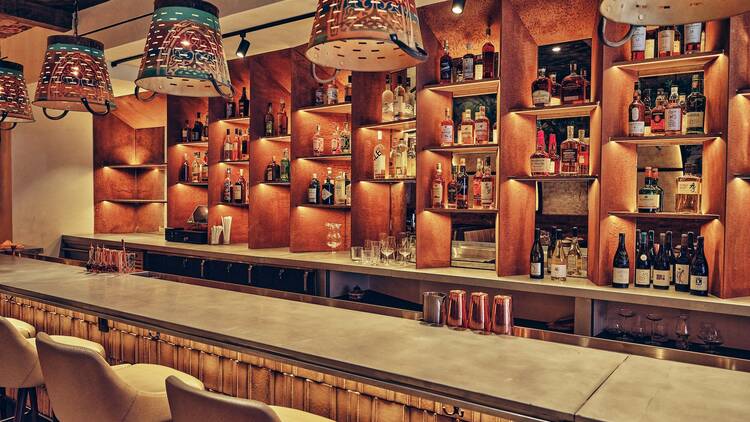 Adda Bar with basket lamp shades