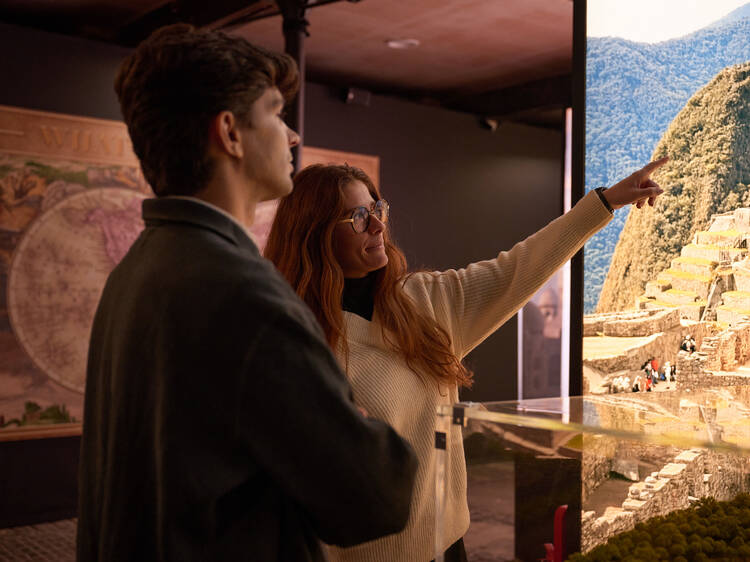See 14 wonders of the world at 7 Wonders of the World: An Immersive Experience