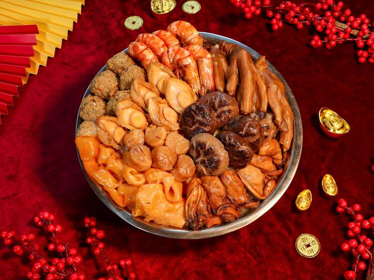 盆菜推介2026|歷山酒店六頭鮑魚 盆菜推介2026|歷山酒店六頭鮑魚