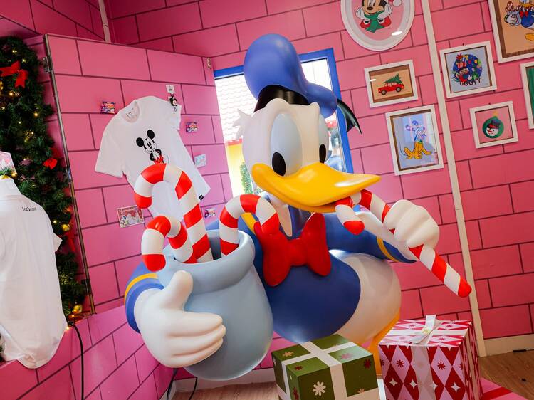 Find Mickey, Toy Story crew and Stitch bringing soft-focus winter fantasy to Central World Find Mickey, Toy Story crew and Stitch bringing soft-focus winter fantasy to Central World