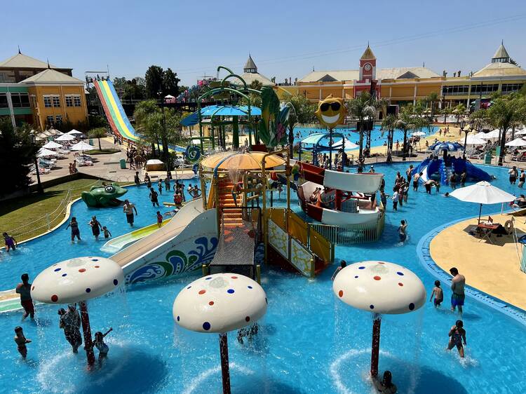Refrescarse en Aquafan: el parque acuático favorito de los chicos Refrescarse en Aquafan: el parque acuático favorito de los chicos