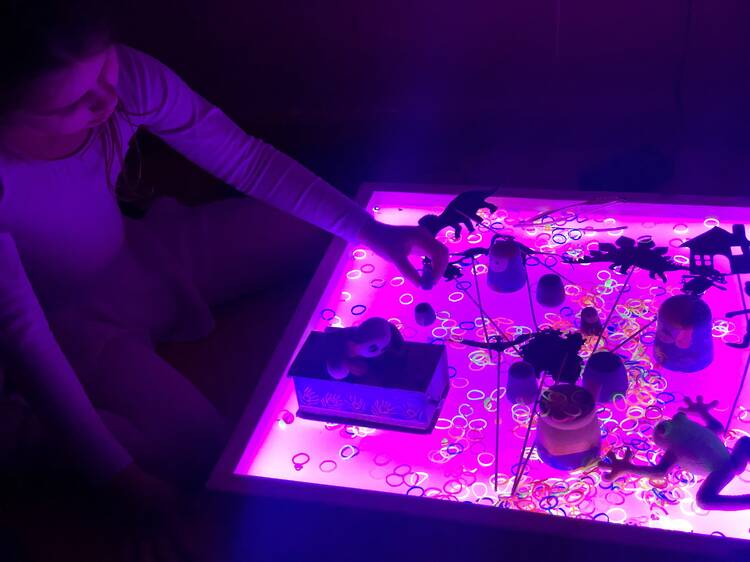 Mundo Naranja: experiencias sensoriales y juego libre para los más chiquitos Mundo Naranja: experiencias sensoriales y juego libre para los más chiquitos