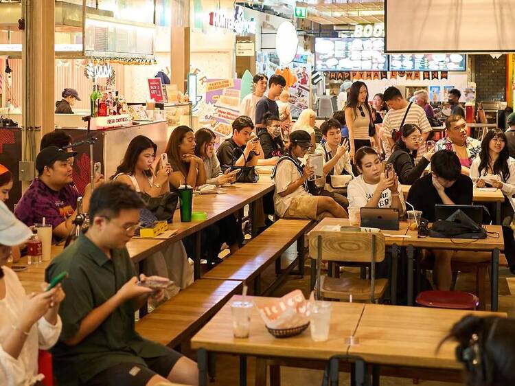 thecommonssaladaeng thecommonssaladaeng