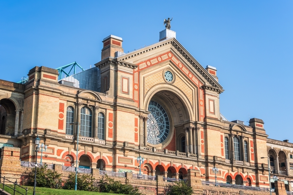The darts is staying at Alexandra Palace for another five years