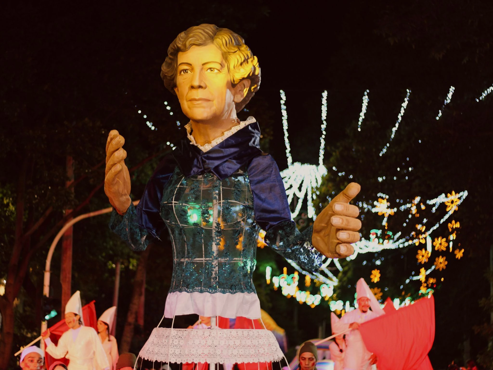 Carro aleg&oacute;rico navide&ntilde;o en Medell&iacute;n