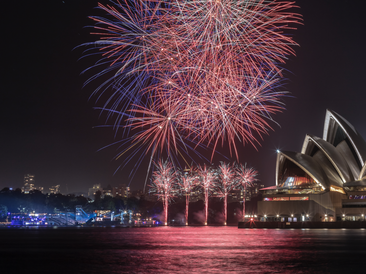 World-class opera under the Sails World-class opera under the Sails