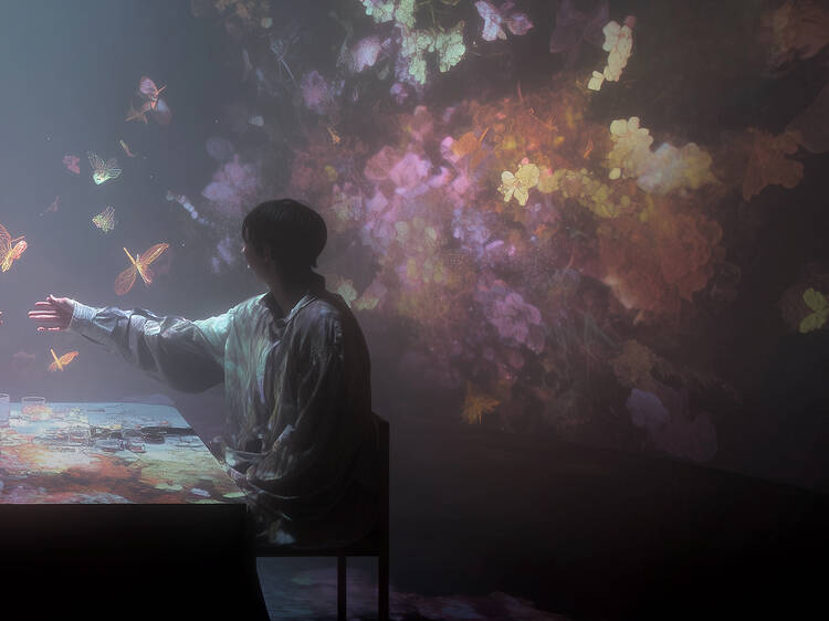 Wander Phra Nakhon's glowing alleyways as Awakening Bangkok turns temples into digital canvases Wander Phra Nakhon's glowing alleyways as Awakening Bangkok turns temples into digital canvases