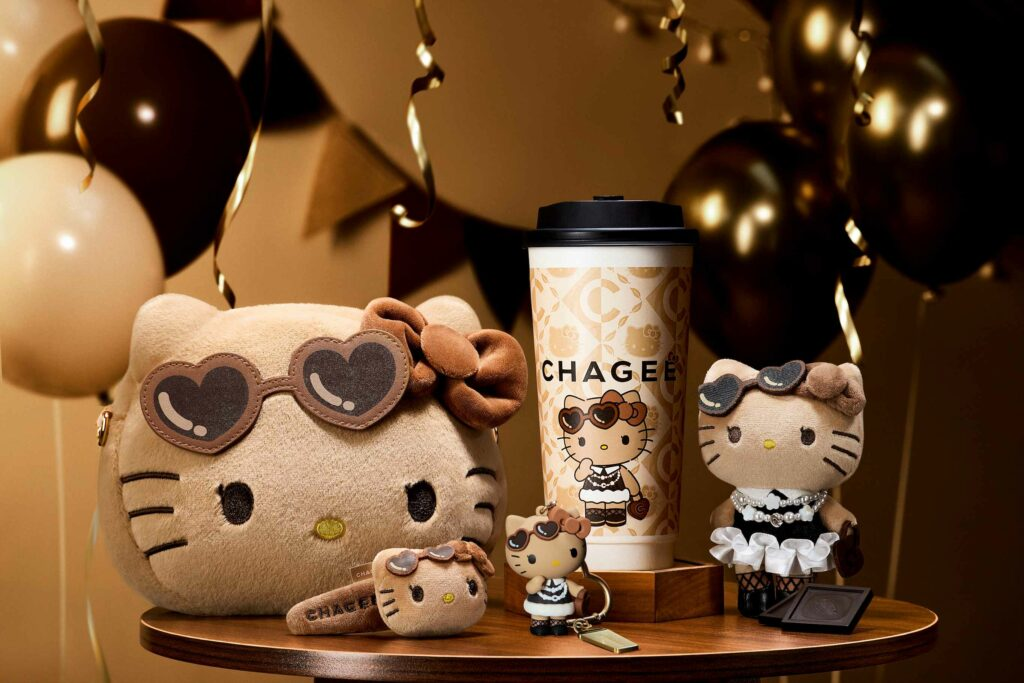 CHAGEEとHello Kittyのコラボ商品 Chagee and Hello Kitty Collaborate on an Exclusive Merchandise