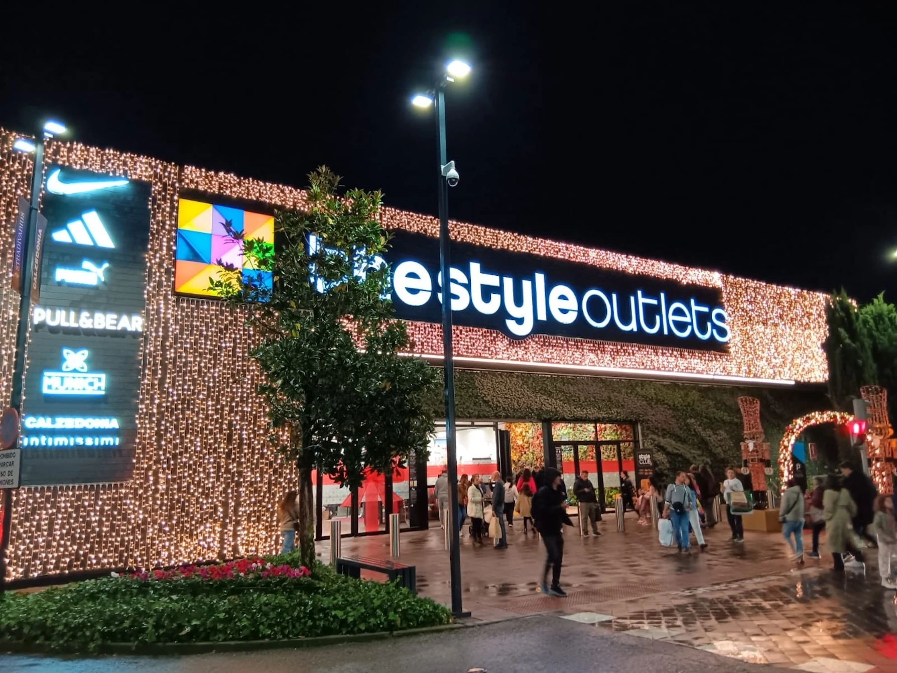 The Style Outlets. 