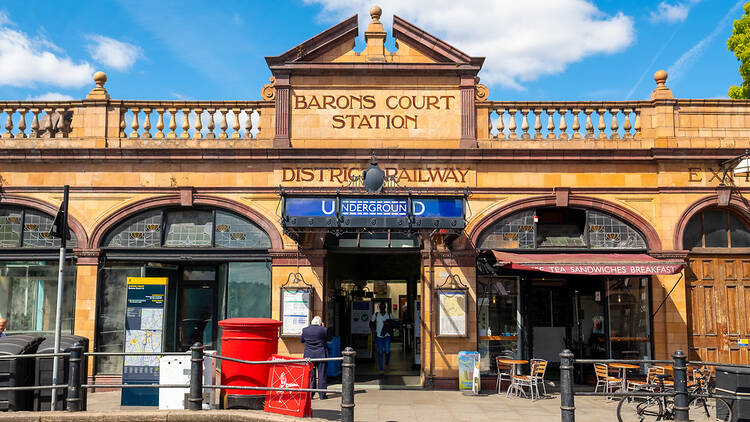 Barons Court, Underground station in west London Barons Court, Underground station in west London