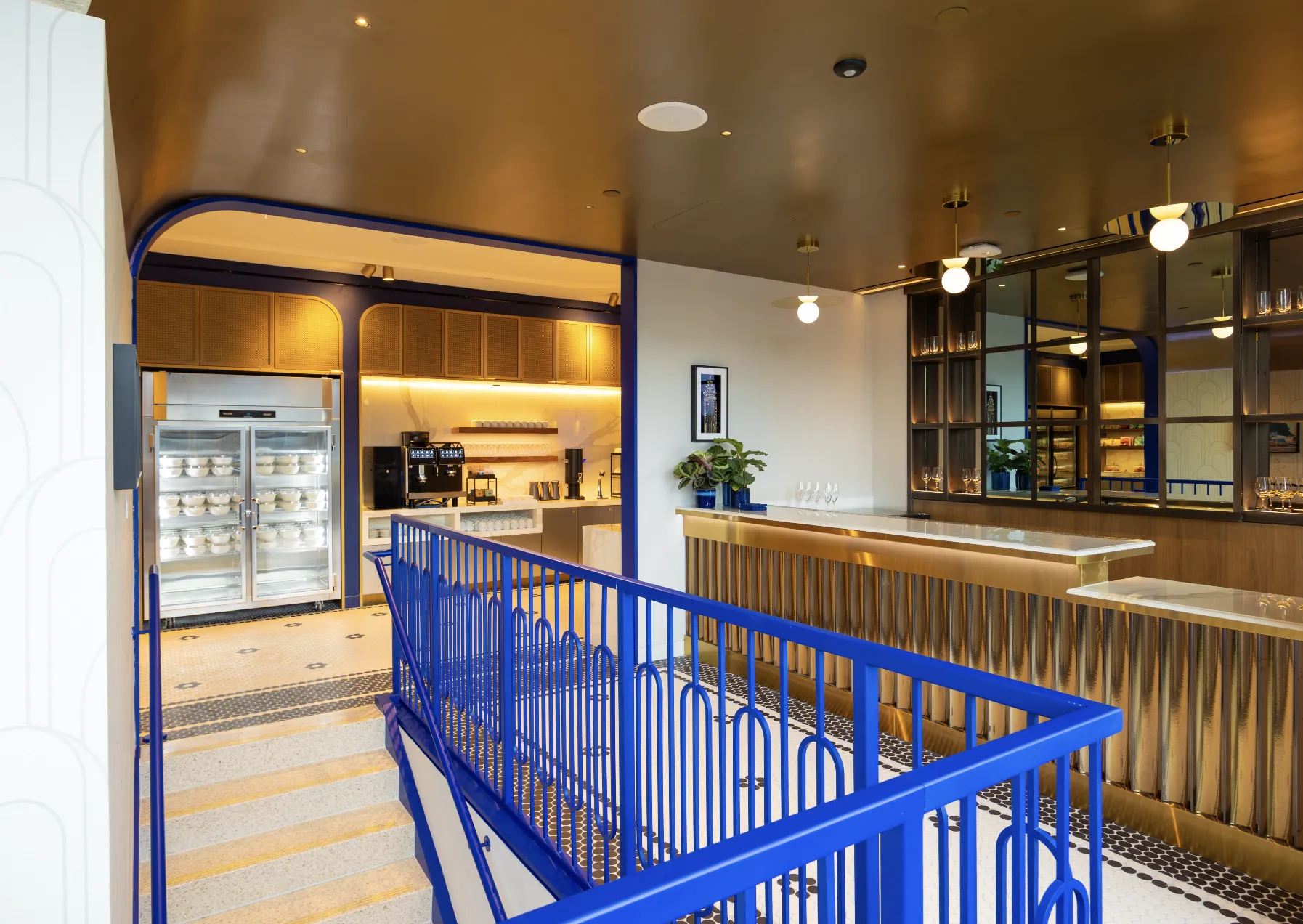 BlueHouse lounge at JFK