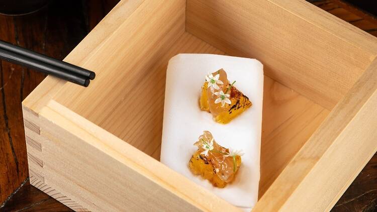 Água-viva com laranja Água-viva com laranja