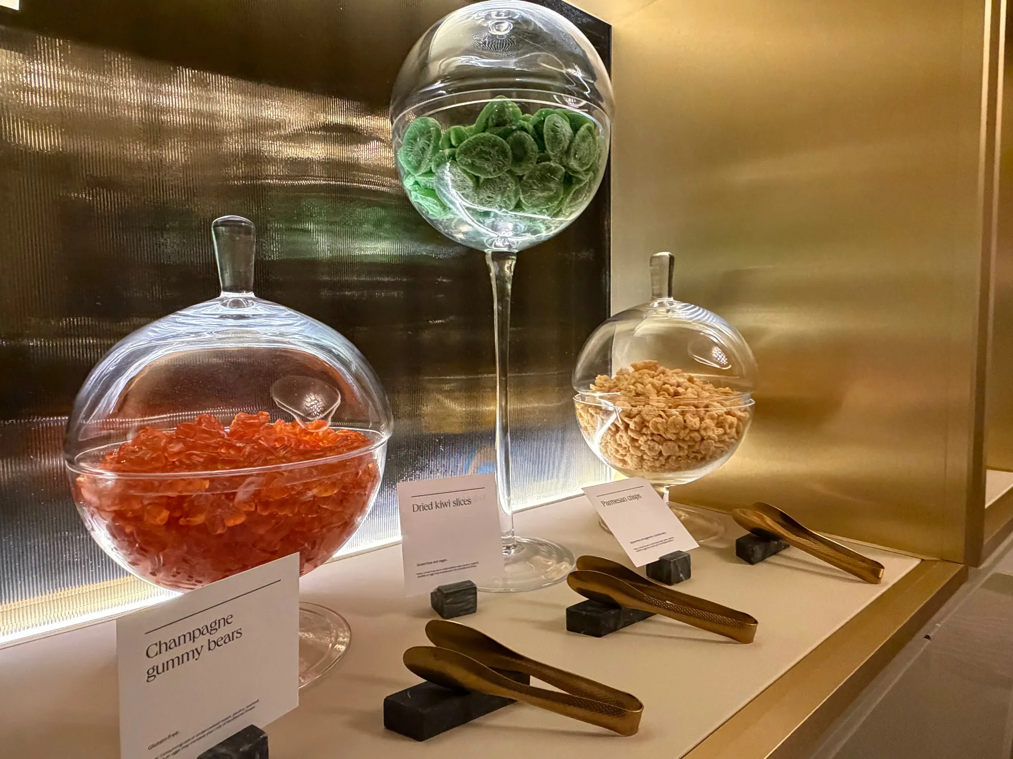 Chase Sapphire Lounge by the Club at Harry Reid International Ai