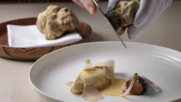 Est at Four Seasons Otemachi