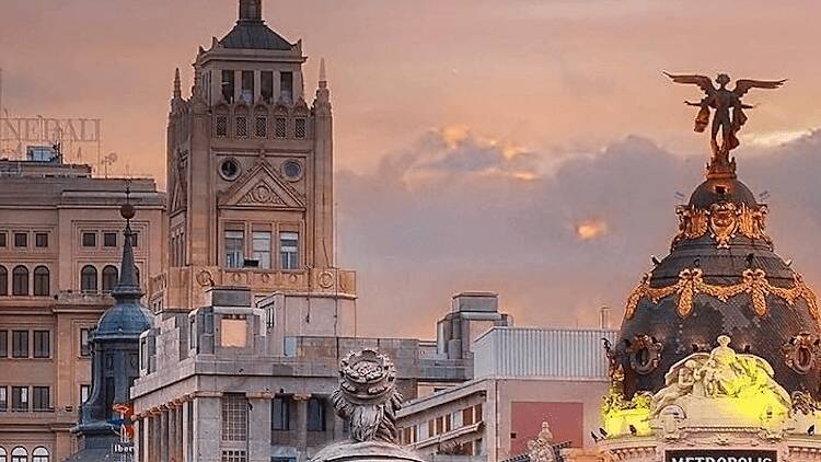 Abre por fin este emblemático y centenario edificio de Madrid: será club privado, hotel boutique y tendrá 7 espacios gastronómicos