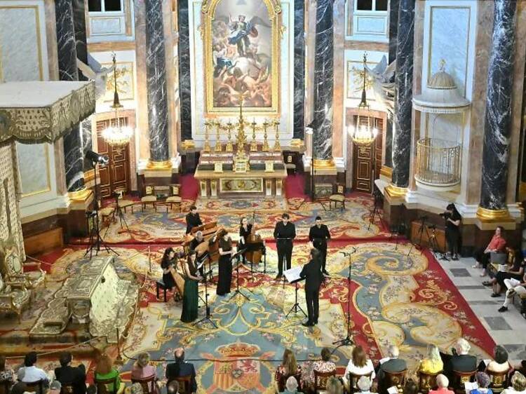 Las iglesias más bonitas de Madrid se llenan de conciertos gratis para celebrar la Navidad: villancicos, flamenco y un viaje en el tiempo hasta el siglo XVIII Las iglesias más bonitas de Madrid se llenan de conciertos gratis para celebrar la Navidad: villancicos, flamenco y un viaje en el tiempo hasta el siglo XVIII