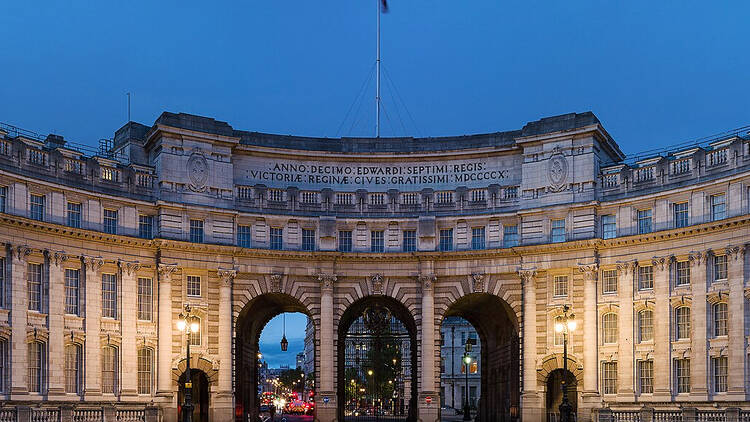 Admiralty Arch at the top of The Mall