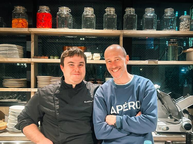 éå±±ã®ãAPÃRO AOYAMA Winebar & Tableãããªãã¥ãŒã¢ã«ãªãŒãã³ éå±±ã®ãAPÃRO AOYAMA Winebar & Tableãããªãã¥ãŒã¢ã«ãªãŒãã³