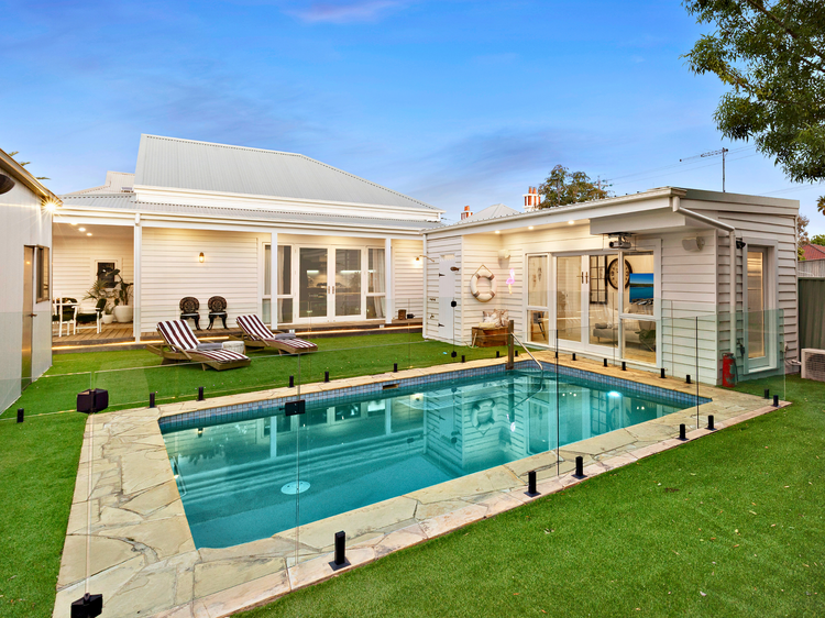 Australia summer hack: You can rent these luxury pools by the hour – from just $25