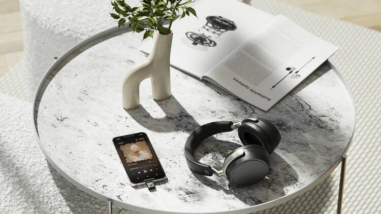 Sennheiser HDB 630 wireless headphone