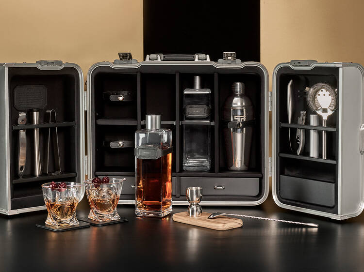 Tumi 19 Degree Aluminum Bar Set