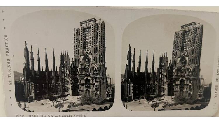 NAKED meets ガウディ展