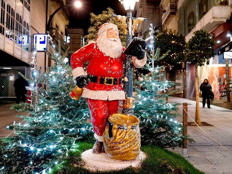 Quer ir ver as luzes de Natal a Vigo por menos de 20€? A Rede Expressos dá-lhe boleia