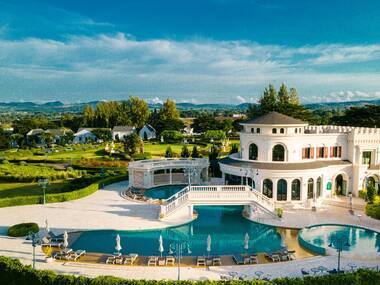 โรงแรมปราสาทเทพนิยายแห่งเขาใหญ่ที่น่าจับตามอง กลับมาพร้อมกับบรรยากาศใหม่ๆ โรงแรมปราสาทเทพนิยายแห่งเขาใหญ่ที่น่าจับตามอง กลับมาพร้อมกับบรรยากาศใหม่ๆ