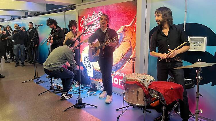 Sidonie al transbordament de Passeig de Gràcia Sidonie al transbordament de Passeig de Gràcia