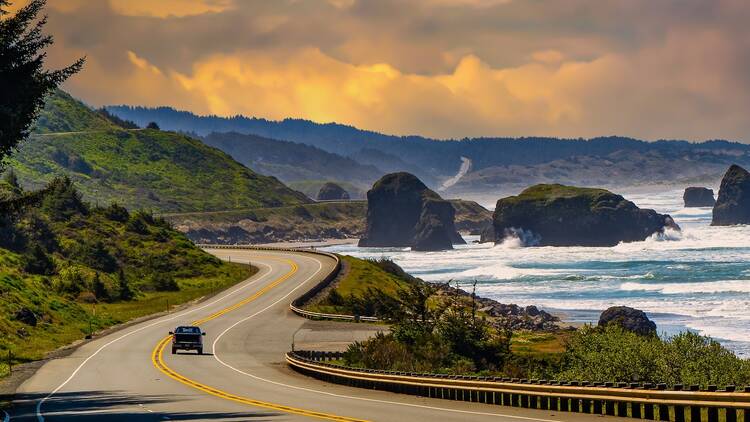 US Highway 101 and ocean sea stacks near the town of Gold Beach on the Oregon coast