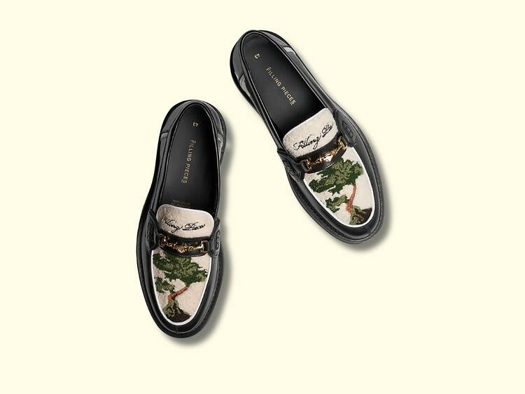 Sapatos em pele, Filling Pieces