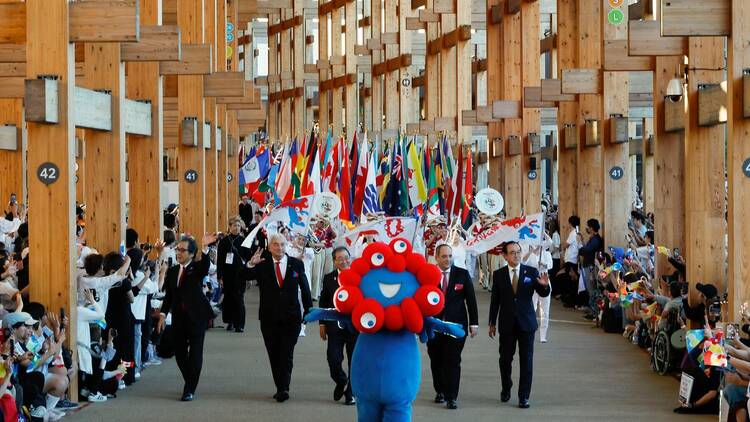 Osaka-Kansai Expo Photojournalism Exhibition Osaka-Kansai Expo Photojournalism Exhibition