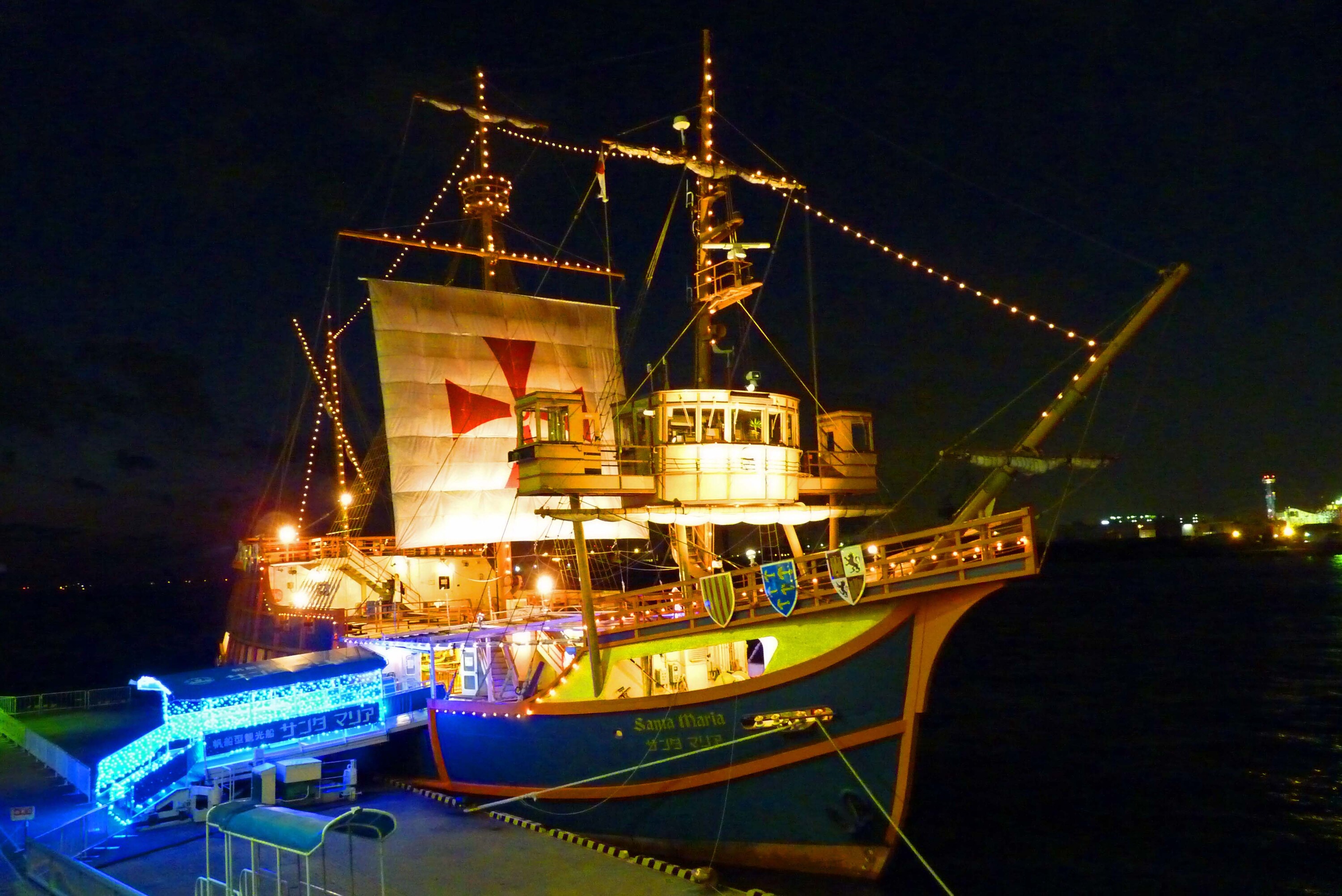 Santa Maria New Year’s Eve Countdown Cruise | Osaka Aquarium Kaiyukan | Things to do in Osaka
