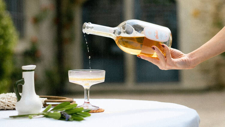 Maison Giulia 0 ABV sparkling cuvée