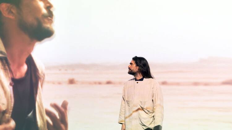 Oliver Laxe, HU/هُوَ. Bailad como si nadie os viera. Instalación, Archivo fotográfico Museo Reina Sofía 2025