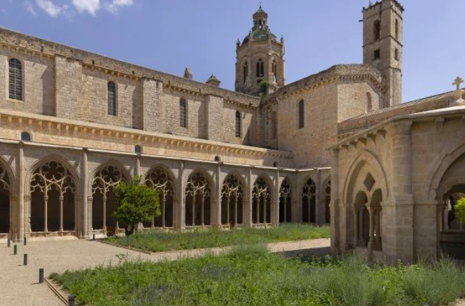claustre del Reial Monestir de Santes Creus