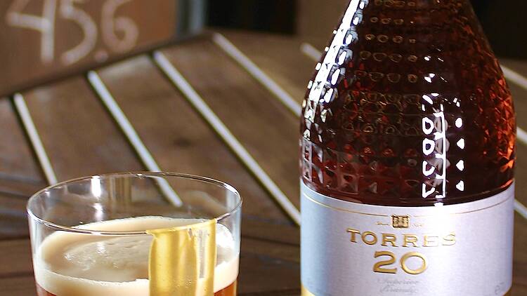 De cigaló... amb brandy fumat! De cigaló... amb brandy fumat!