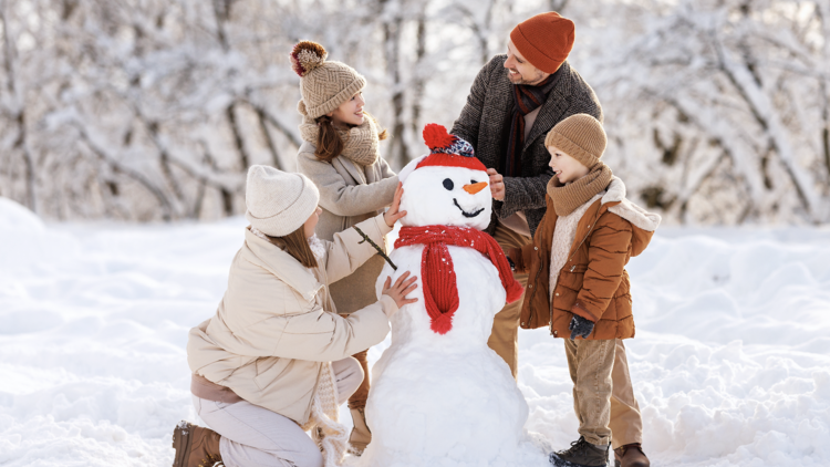 Family in snow